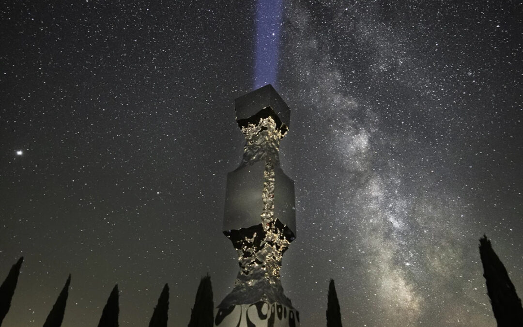 Helidon Xhixha | Reflexes – Sculture di Luce | 50th edition of Forme nel Verde